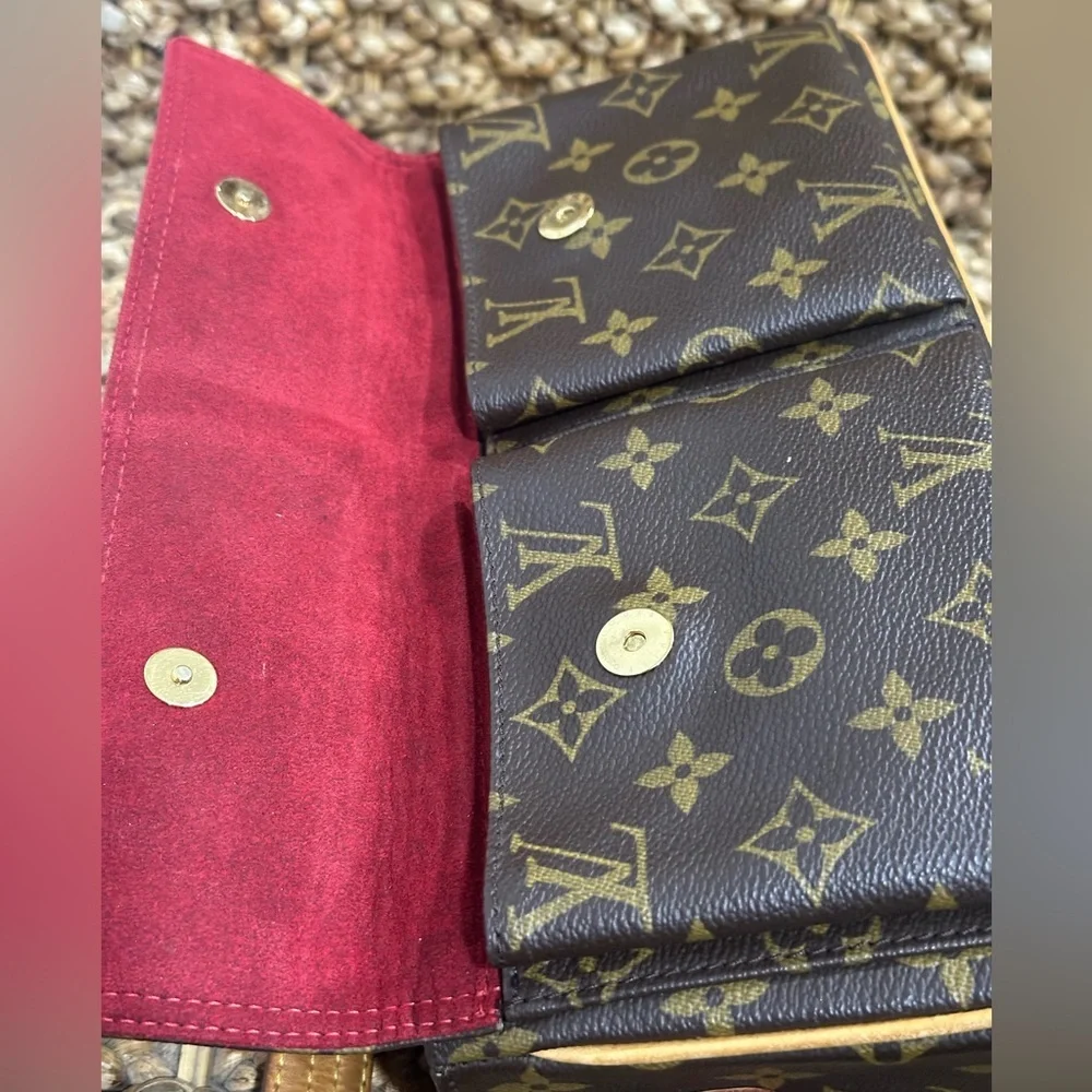 Louis Vuitton‎ Viva Cite MM